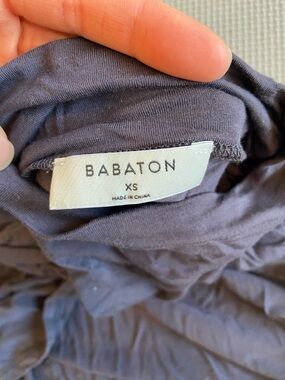 Babaton XS Top in Deep Charcoal Gray